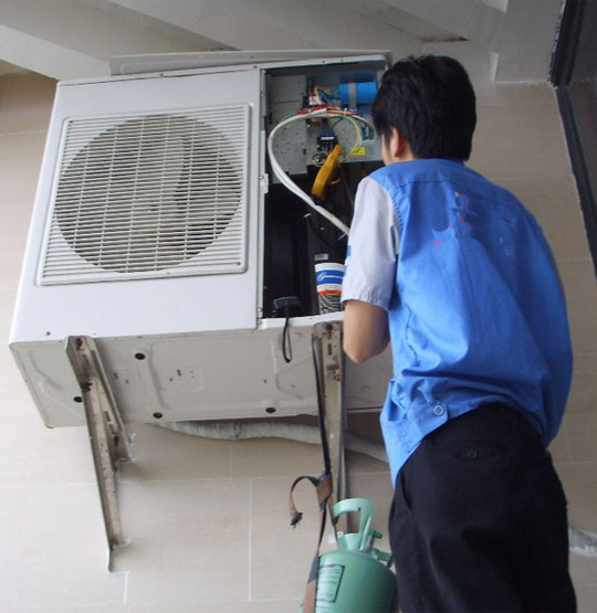 金牛空调开机无反应维修